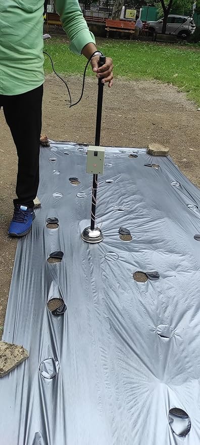 Automatic Mulching Hole Machine
