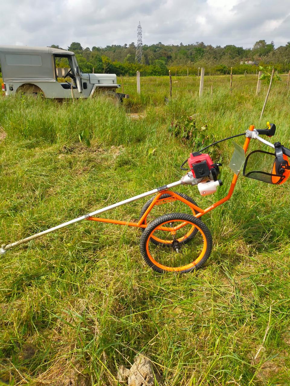 TROLLEY FOR SIDEPACK BRUSHCUTTER