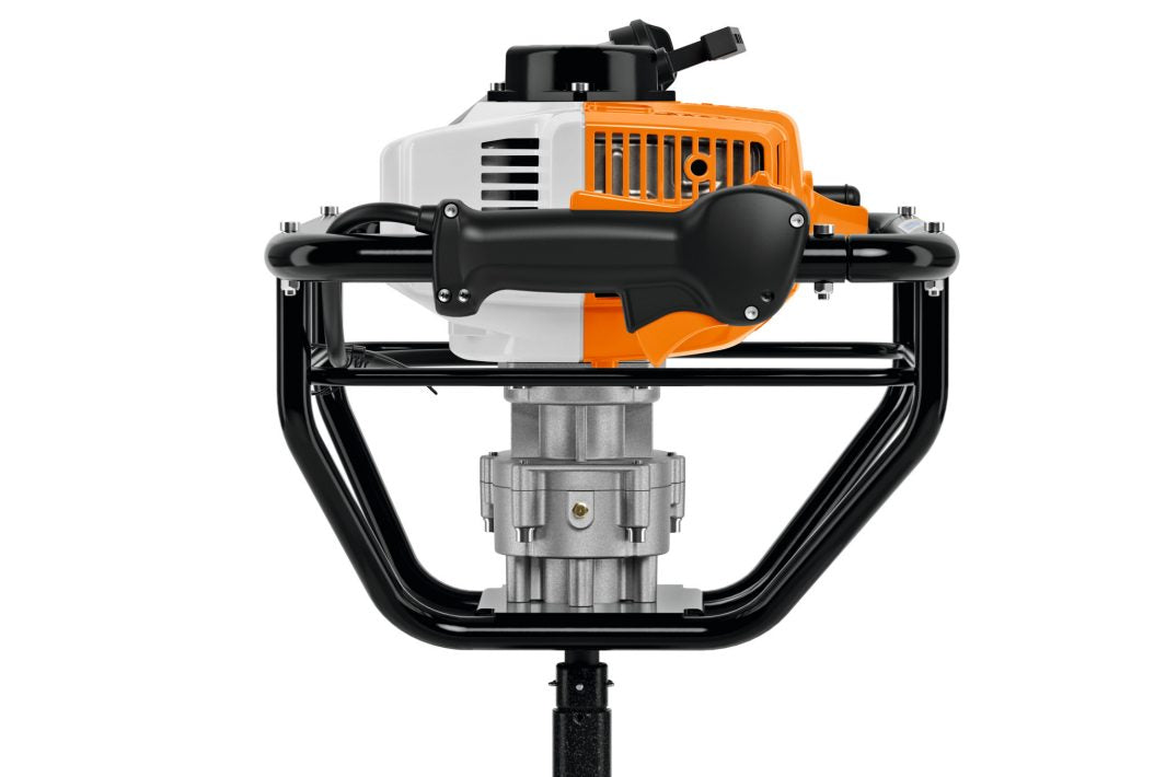 PETROL DRIVEN EARTH AUGER