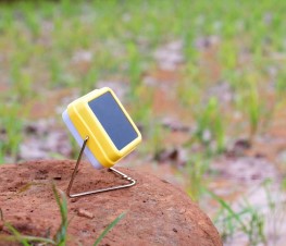 Agni Solar Mini-Light 1 – 0.5W LED, 400mAh LiFePO4, 2 Brightness Modes - image 3