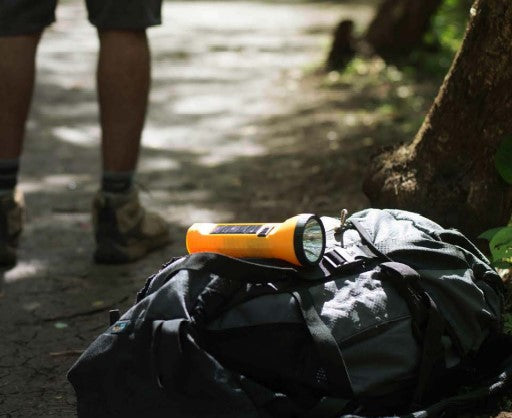 Agni Solar Torch 2 – 0.5W LED, Solar + Micro-USB, 42 Lumens - image 3