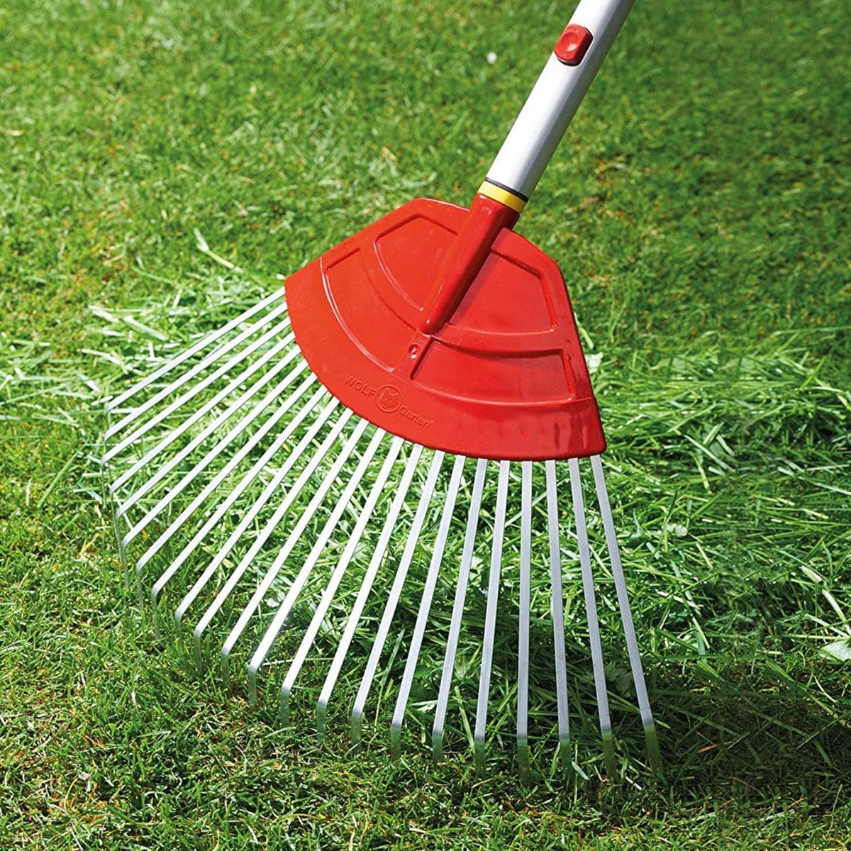 WOLF-Garten UF-M Lawn Rake — 50cm (Multi-Star Head) - image 3