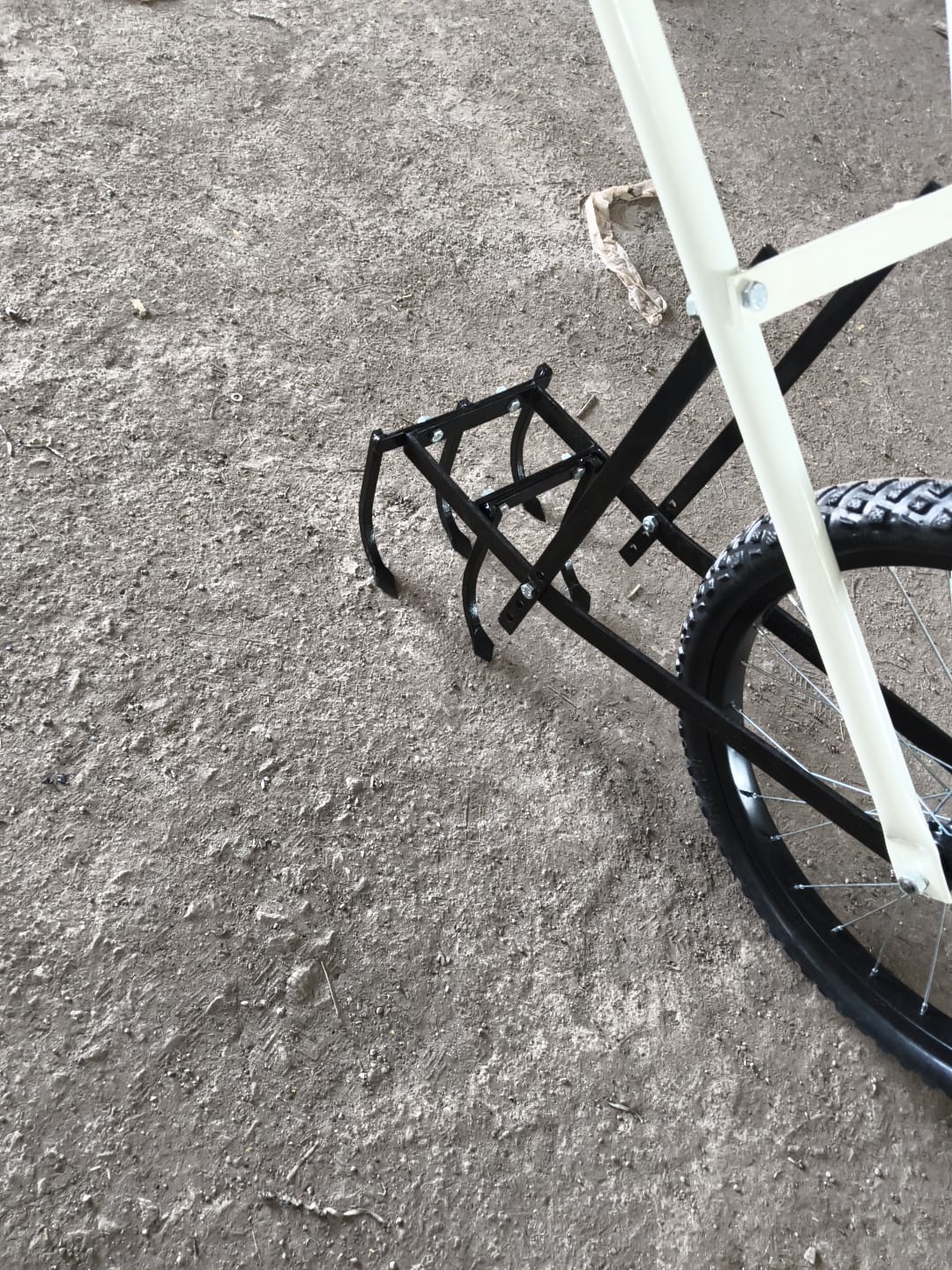 Agri-Route Manual Cycle Weeder – 51cm Wheel, Approx. 8kg - image 2